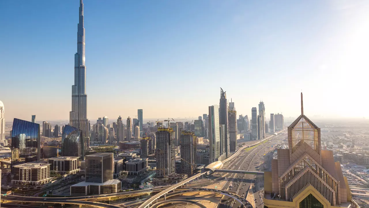 Modern Dubai City Tour with Sightseeing Cruise (Russian-Speaking Guide)